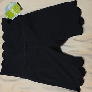 Black Scalloped Women's Shorts